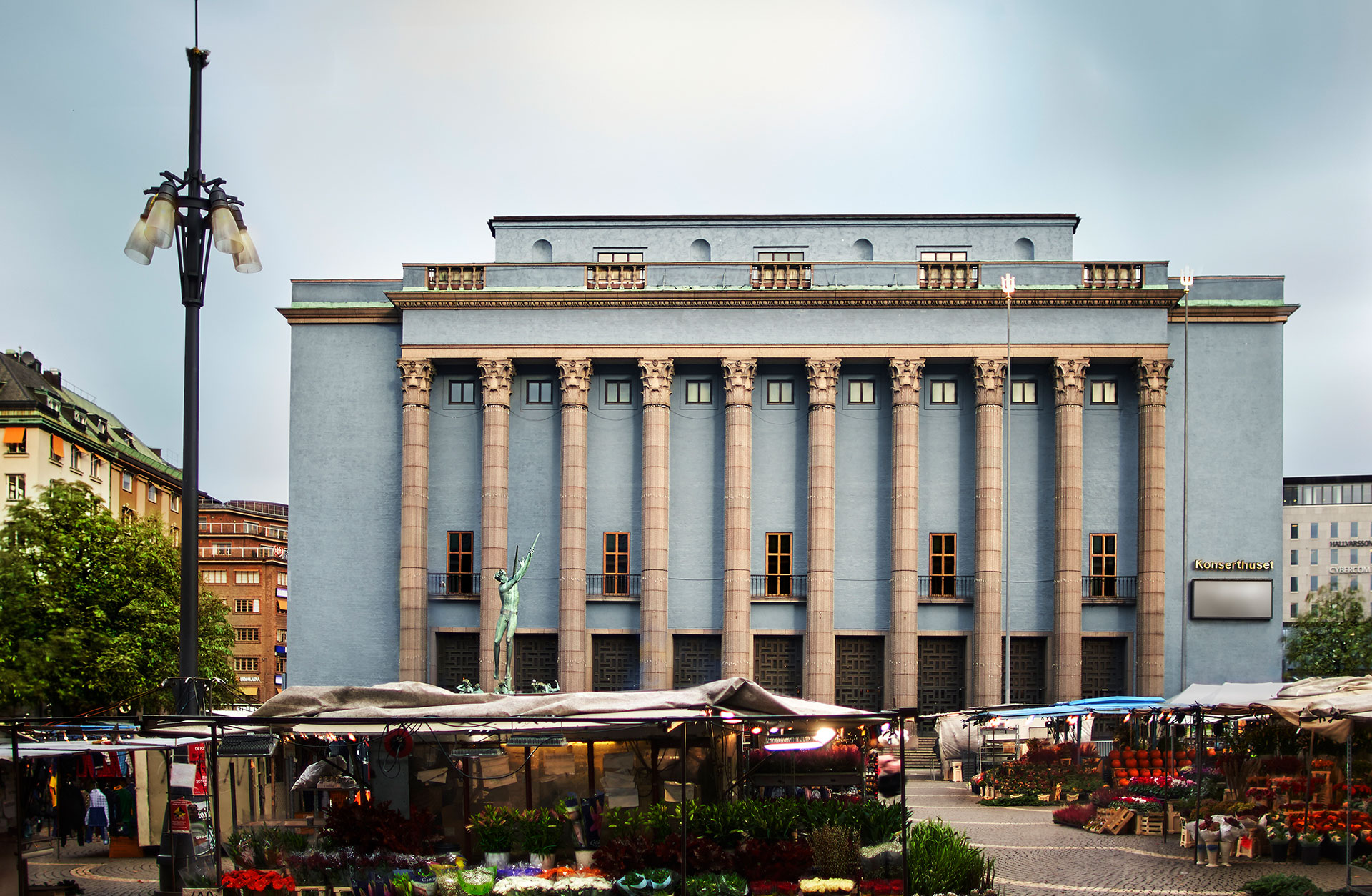 Stockholms Konserthus, fasad mot Hötorget