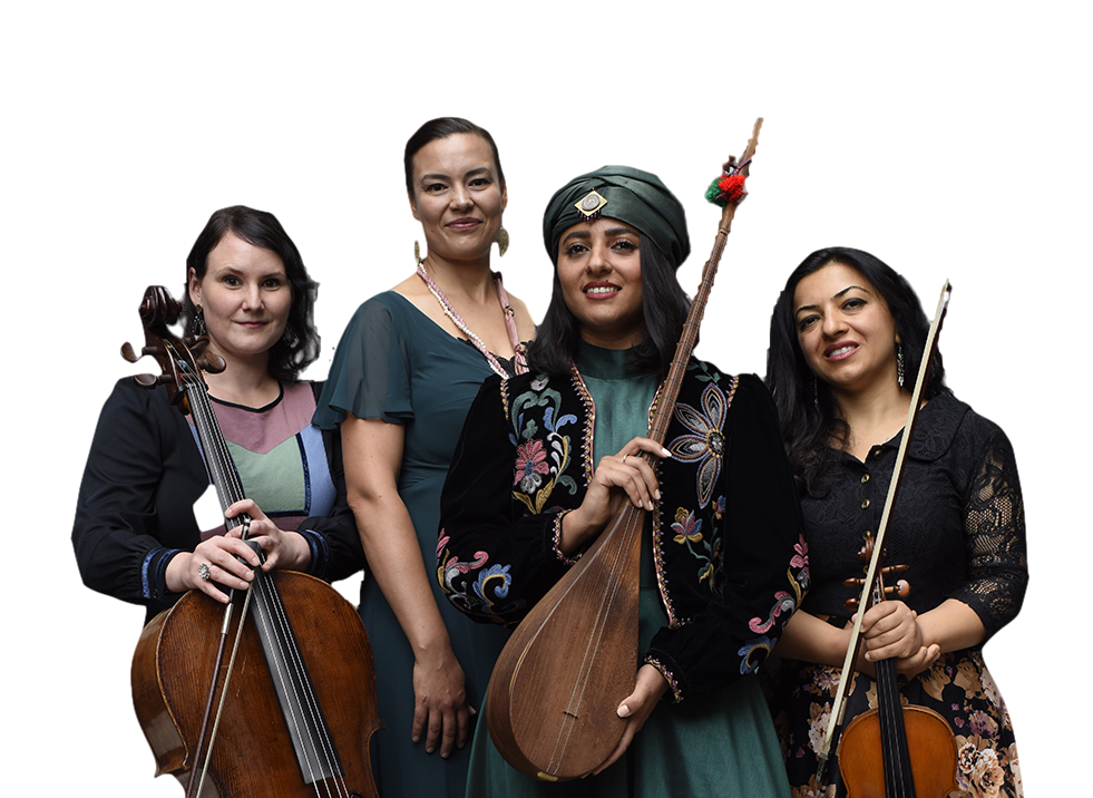 fyra kvinnor med instrument.