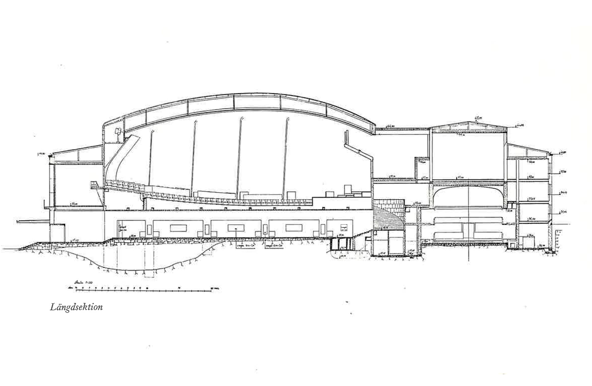 Byggskiss av Göteborgs Konserthus i genomskärning.