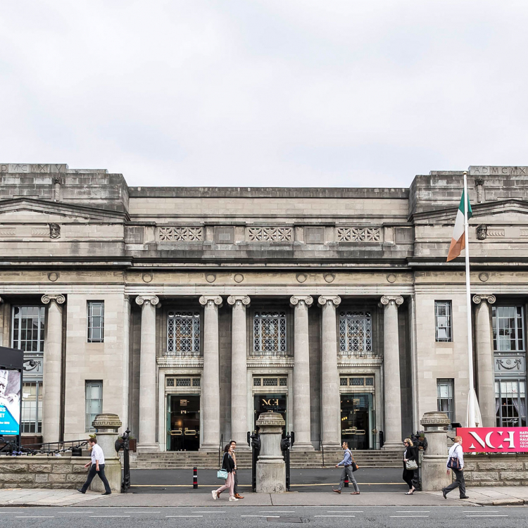Fasaden på National Concert Hall Dublin.